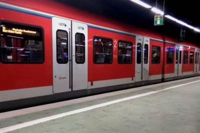  Srbija Voz obustava voz budimpešta ne radi koronaciji Novi Sad-Budimpešta 