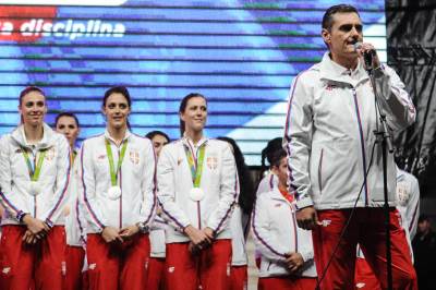  Tojota Auris i Proejs za Olimpijski tim Srbije 