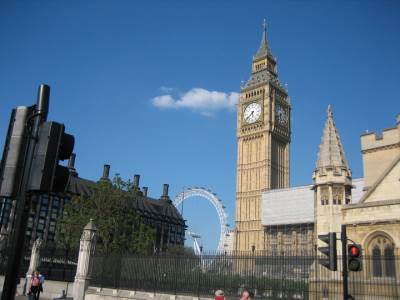  London - Big Ben - restauracija - oštećenja - cena 