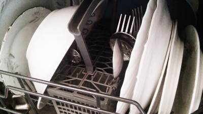  Mašina za sudove kako da perete posuđe saveti šta ne sme da se pere mašinski 