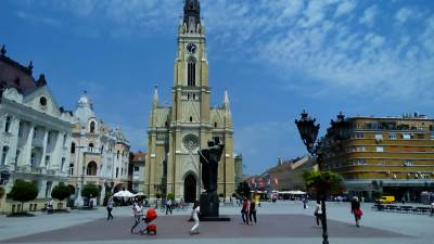  Od sevdaha do Joko Ono - Novi Sad slavi mir 