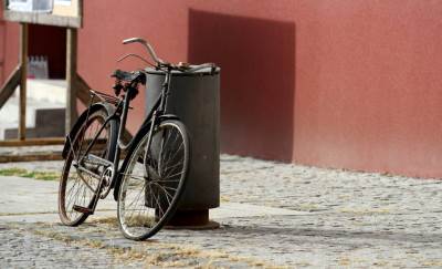  Biograd - Starica ukrala bicikl mladiću 