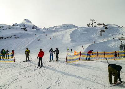  Devojčica nastradala na skijanju u Alpima 