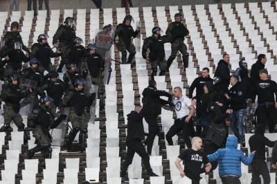 Partizan navijači 162. večiti derbi Partizan dužan Zvezdi za stolice 
