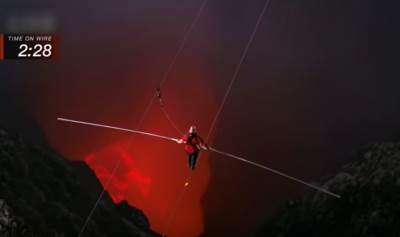  Hod po žici iznad vulkana Nik Valenda snimak 