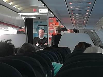  Korona virus-tuča u avionu-Rusija 