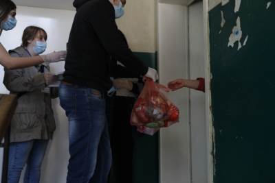 Centar za socijalnu pomoć Jagodina volonteri paketi za stare 