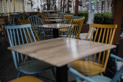  Grčka kafići i restorani ponovo otvoreni 