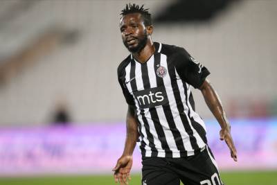 Sejduba Suma lažirao povredu da ne bi igrao za reprezentacija Gvineja Partizan Bačka Šarlroa 