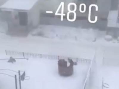  rusija zima minus deca sneg video 