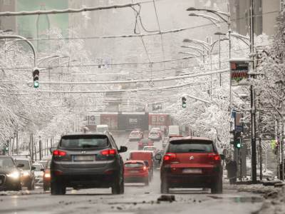  Kako voziti po snegu, ledu i magli 